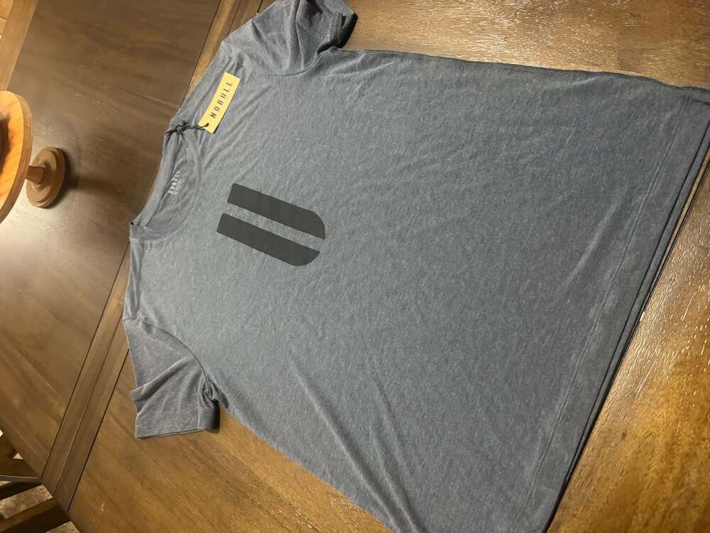 Nobull TNCL Tee Size M Charcoal Heather